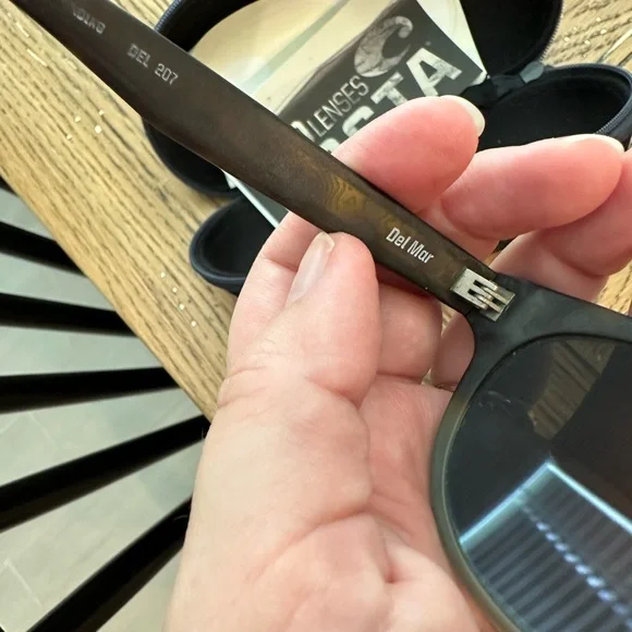 Costa Del Mar Matte Tidepool Sunglasses - Picture 4 of 6